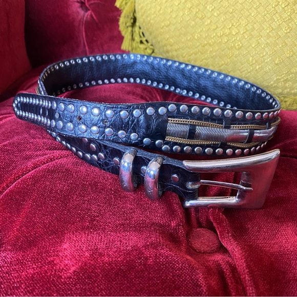 Vintage Accessories - Women’s Vintage Nanni Western Black Silver and Gold Leather Belt size 30 large
